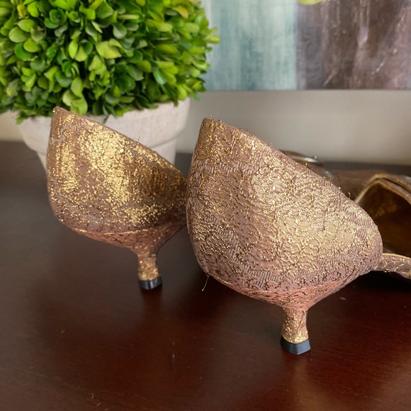 PRADA VINTAGE D’ORSAY KITTEN HEELS PUMPS GOLDEN BROCADE ICONIC BUCKLE SIZE 39.5 - Picture 8 of 17